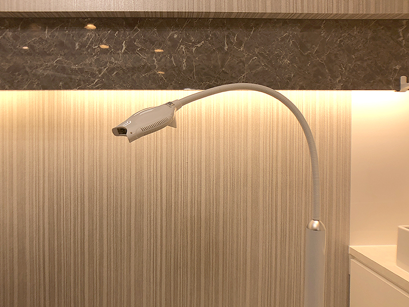 ホワイトニングマシーン